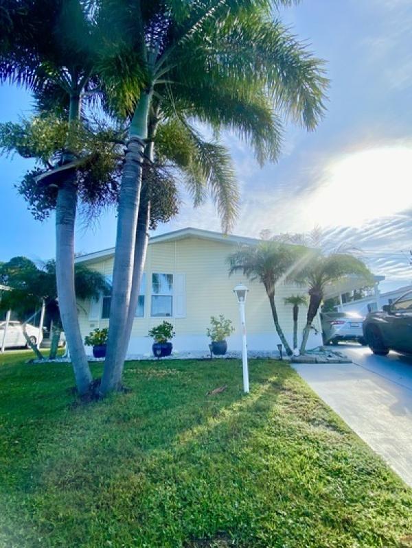 Photo 1 of 2 of home located at 436 Tropical Isles Circle Fort Pierce, FL 34982