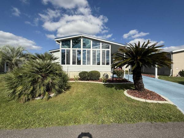 Photo 1 of 2 of home located at 34719 Sturgeon Loop Zephyrhills, FL 33541