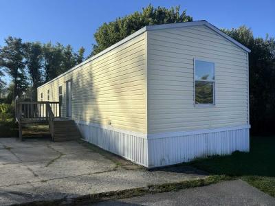 Mobile Home at 4 Shady Brook Heights Greenwood, IN 46142