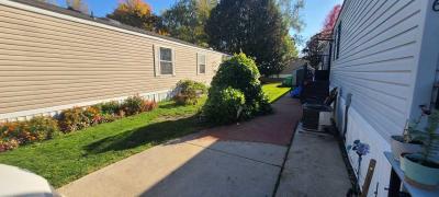 Photo 3 of 21 of home located at 76 Mirabeau Ct. Rochester Hills, MI 48307