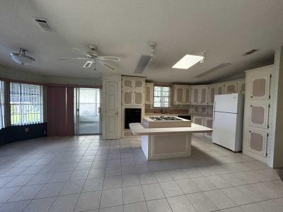 Photo 4 of 8 of home located at 515 Bella Vista Edgewater, FL 32141