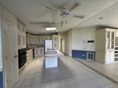 Photo 5 of 8 of home located at 515 Bella Vista Edgewater, FL 32141