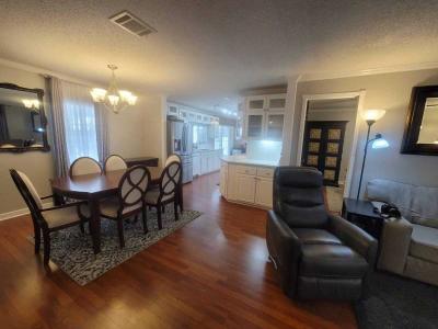 Mobile Home at 670 Grizzlybear Rd. Naples, FL 34113