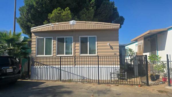 Photo 1 of 2 of home located at 8239 Cottonwood Ave Spc 34 Fontana, CA 92335