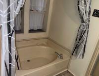 1981 LANCER HOMES INC.	 ROYAL MONARCH Manufactured Home