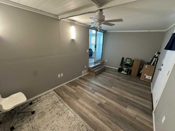 1990 Sent Mobile Home