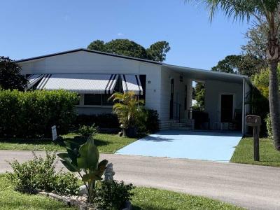 Photo 2 of 16 of home located at 32 Azul Fort Pierce, FL 34951