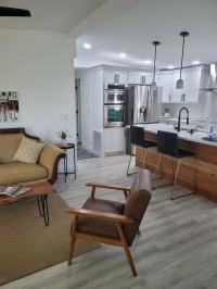 1986 Manufactured Home