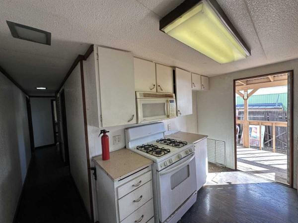 1968 MARLETTE Manufactured Home