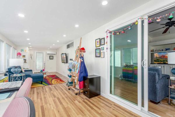 1997  Mobile Home For Sale