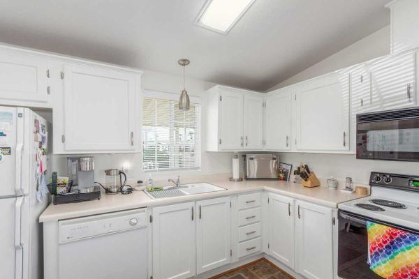 1997  Mobile Home For Sale