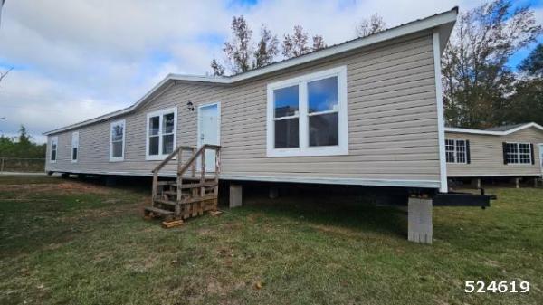Photo 1 of 2 of home located at Buffington Mobile Home Sales I 31 Hickory Nut Rd Decatur, MS 39327
