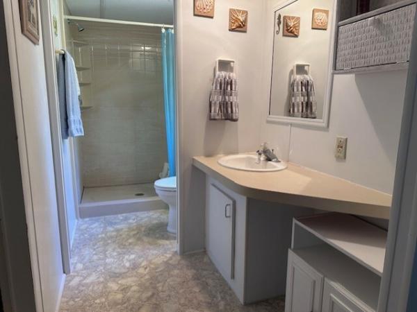 1990 CARR 3403B Mobile Home