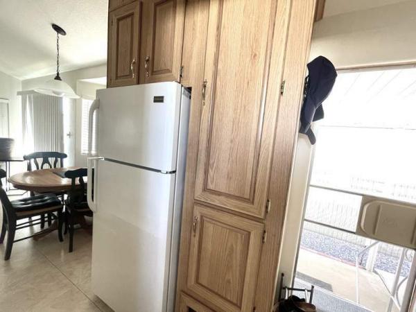 1994 Skyline Manufactured Home