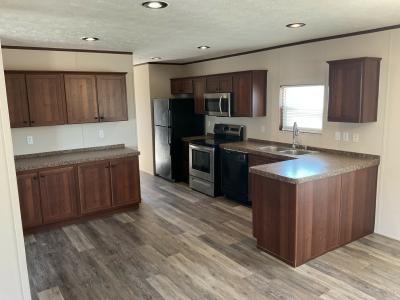 Photo 3 of 11 of home located at 196 Bridlewood Dr San Marcos, TX 78666