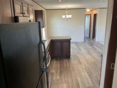 Photo 5 of 11 of home located at 196 Bridlewood Dr San Marcos, TX 78666