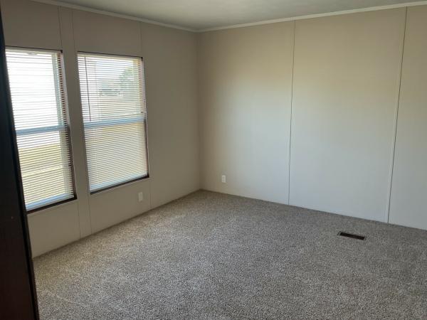 2011 Clayton Mobile Home