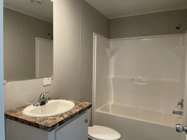 2022 Champion RFN2856907 Mobile Home