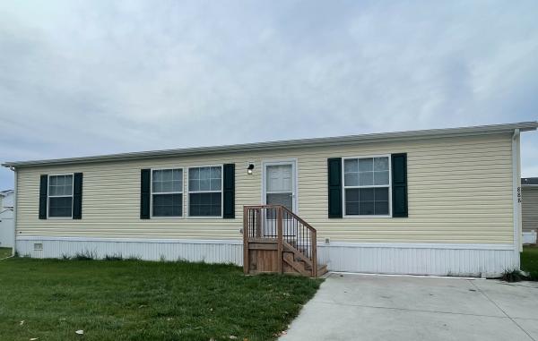 2022 Champion RFN2856907 Mobile Home