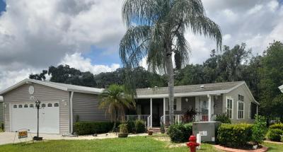Mobile Home at 3937 Southport Springs Pkwy Zephyrhills, FL 33541