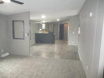 Mobile Home at 23324 Crystal Dr Clinton Township, MI 48036