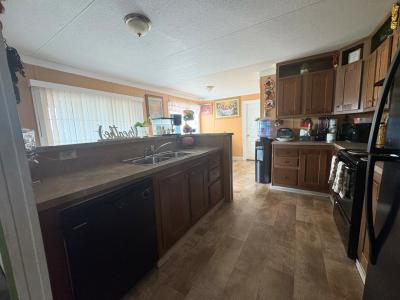 Photo 5 of 8 of home located at 902  Speckled Court Houston, TX 77073