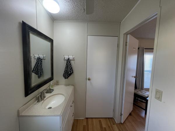 1990 MERI Mobile Home