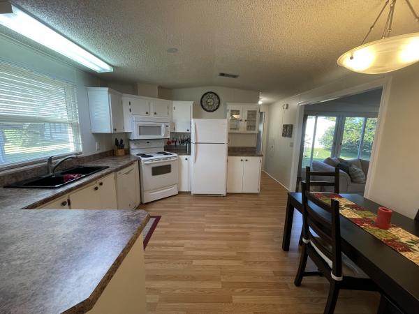 1990 MERI Mobile Home