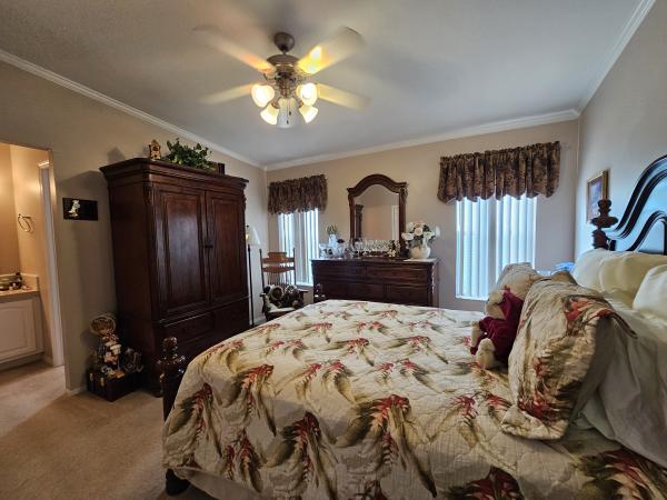 2004 Palm Harbor RES153426 Mobile Home