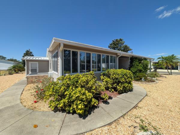 2004 Palm Harbor RES153426 Mobile Home