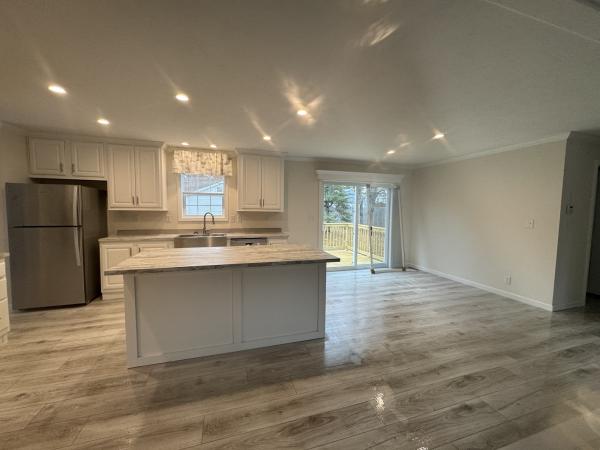 2025 Skyline 31F564CTQ Mobile Home