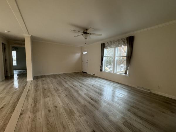 2025 Skyline 31F564CTQ Mobile Home