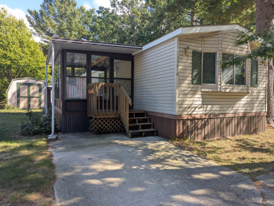 Mobile Home at 13678 Pinewood Drive Grand Haven, MI 49417