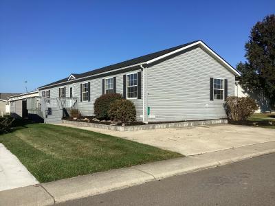 Mobile Home at 163 Oakwood Saline, MI 48176