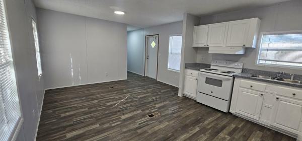 2006 Champion 2006 FEM Mobile Home