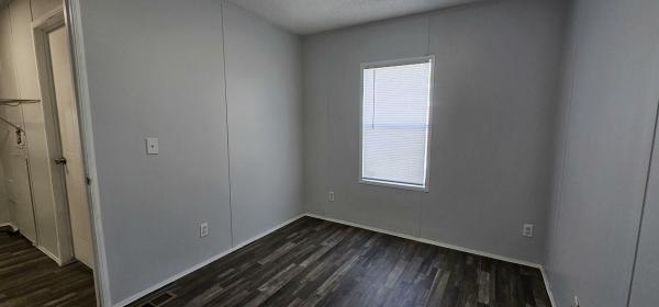 2006 Champion 2006 FEM Mobile Home