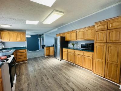 Photo 4 of 16 of home located at 9510 Fairview Dr Northville, MI 48167