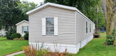 Photo 2 of 19 of home located at 507 Jennifer Drive Lynwood, IL 60411