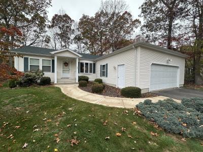 Photo 1 of 15 of home located at 23 Wyndwood Road Uncasville, CT 06382