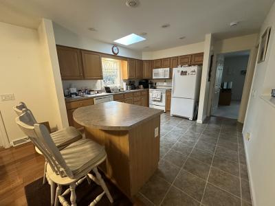 Photo 4 of 15 of home located at 23 Wyndwood Road Uncasville, CT 06382