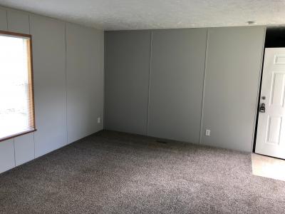 Photo 3 of 7 of home located at 1510 Everest Lane Indianapolis, IN 46234