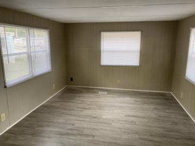 Photo 2 of 6 of home located at 830 Melody Ln. Bluffton, IN 46714