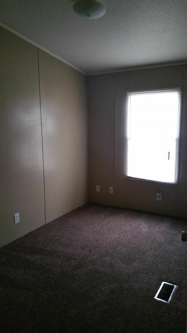 2004 Fleetwood Festival Mobile Home