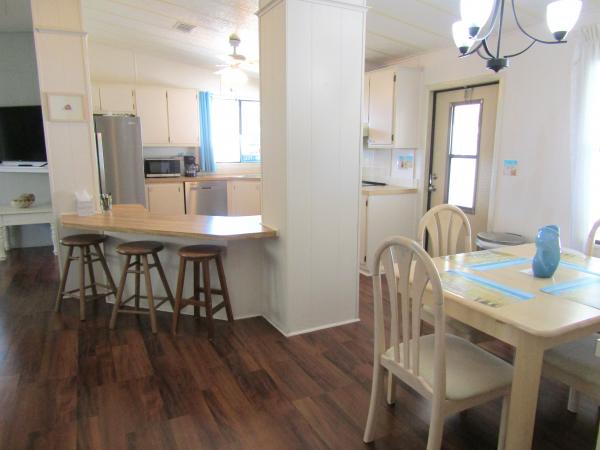 1985 wellington 740fk-6s Mobile Home