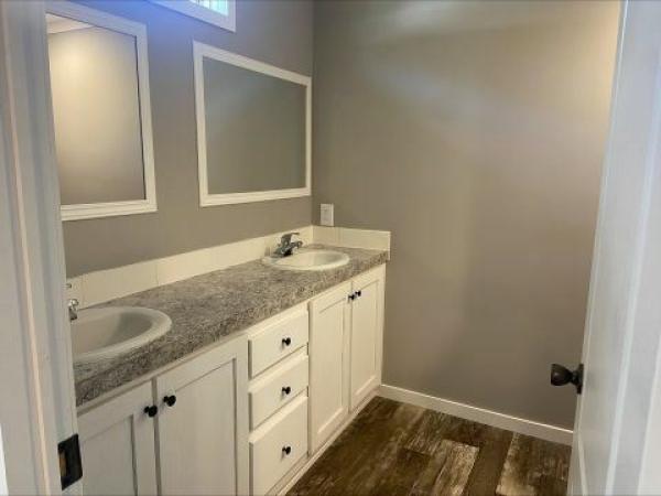 2022 Fleetwood - Douglas Raleigh Mobile Home