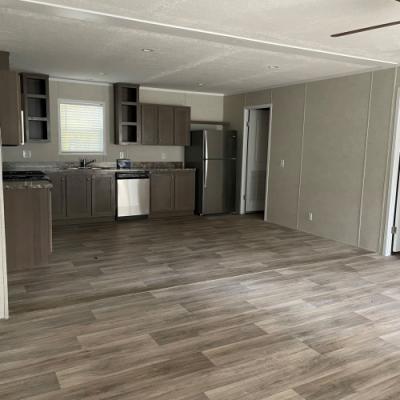 Photo 3 of 5 of home located at 2800 West Memorial Drive #0099 Muncie, IN 47302