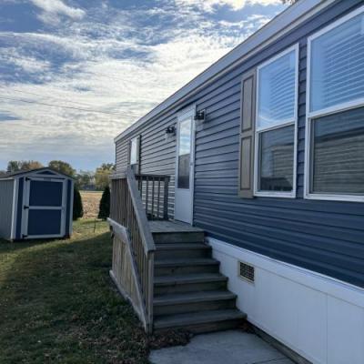 Photo 5 of 28 of home located at 9901 State Road 3 #0018 Muncie, IN 47303