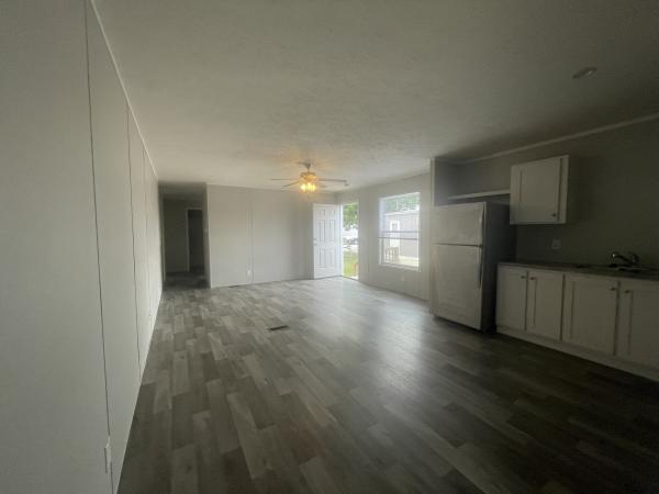 2022 RFN1664 9BFC1  Home