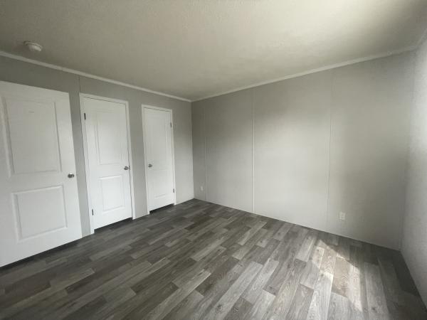 2022 RFN1664 9BFC1  Home