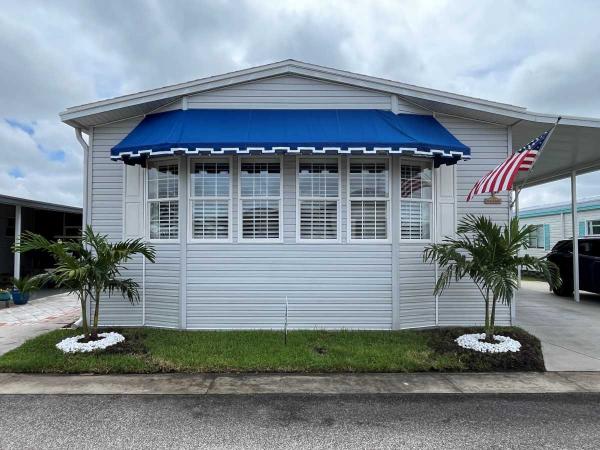 2011 Jacobsen HS Mobile Home